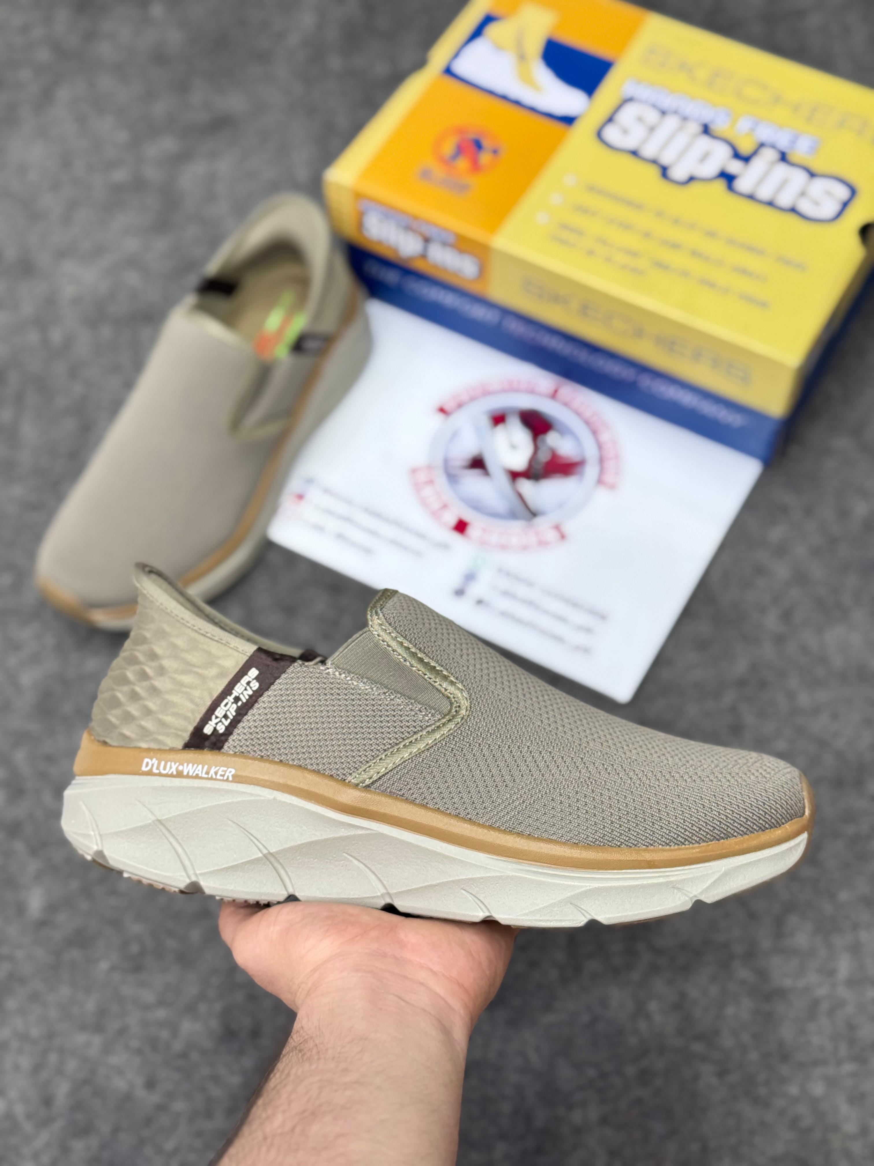 Skechers Slip-ins: Max Cushioning Hyper Burst 39874, Air-Cooled Memory Foam
