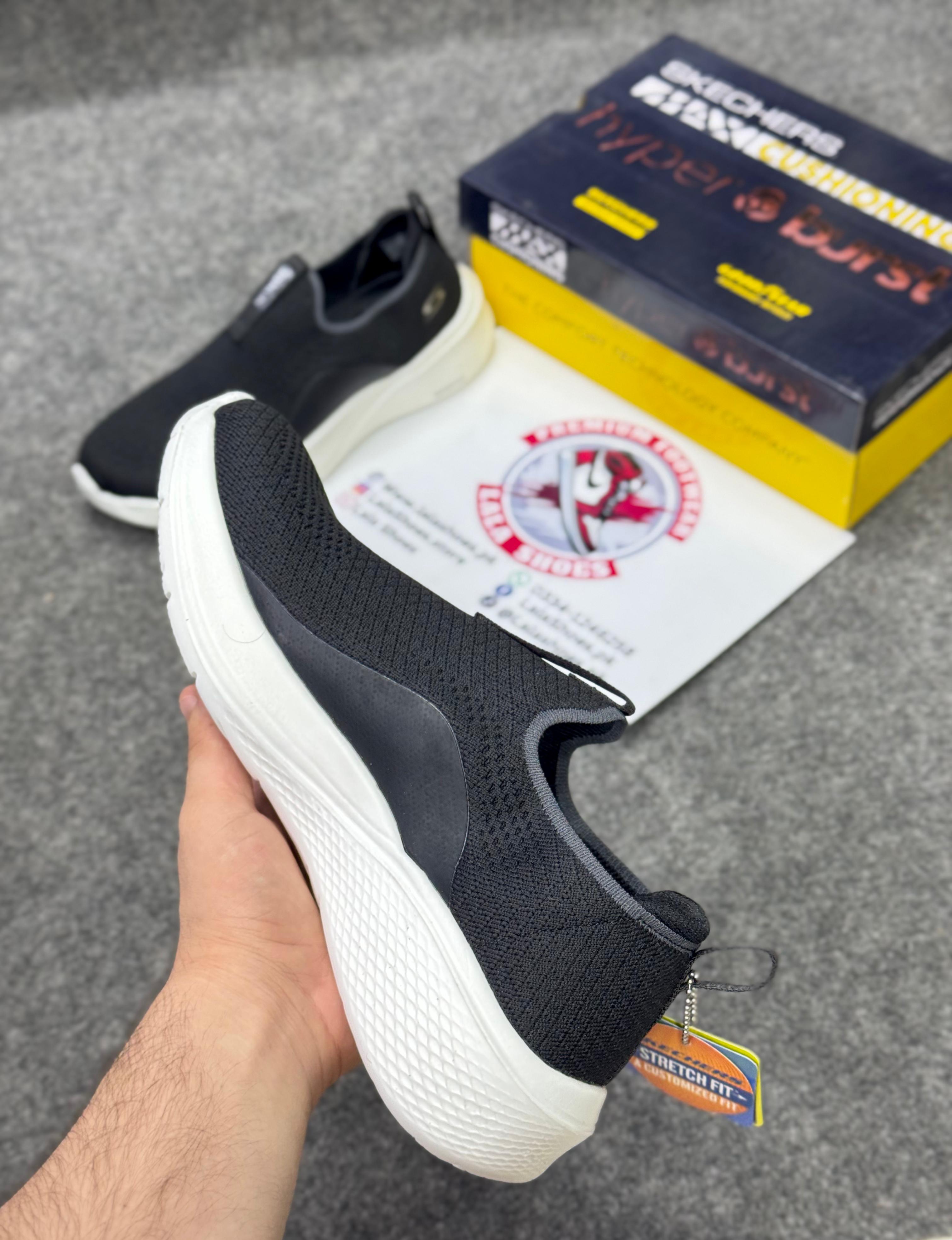 Skechers Vapor Foam Technology Black