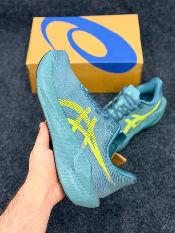 ASICS NOVABLAST 6