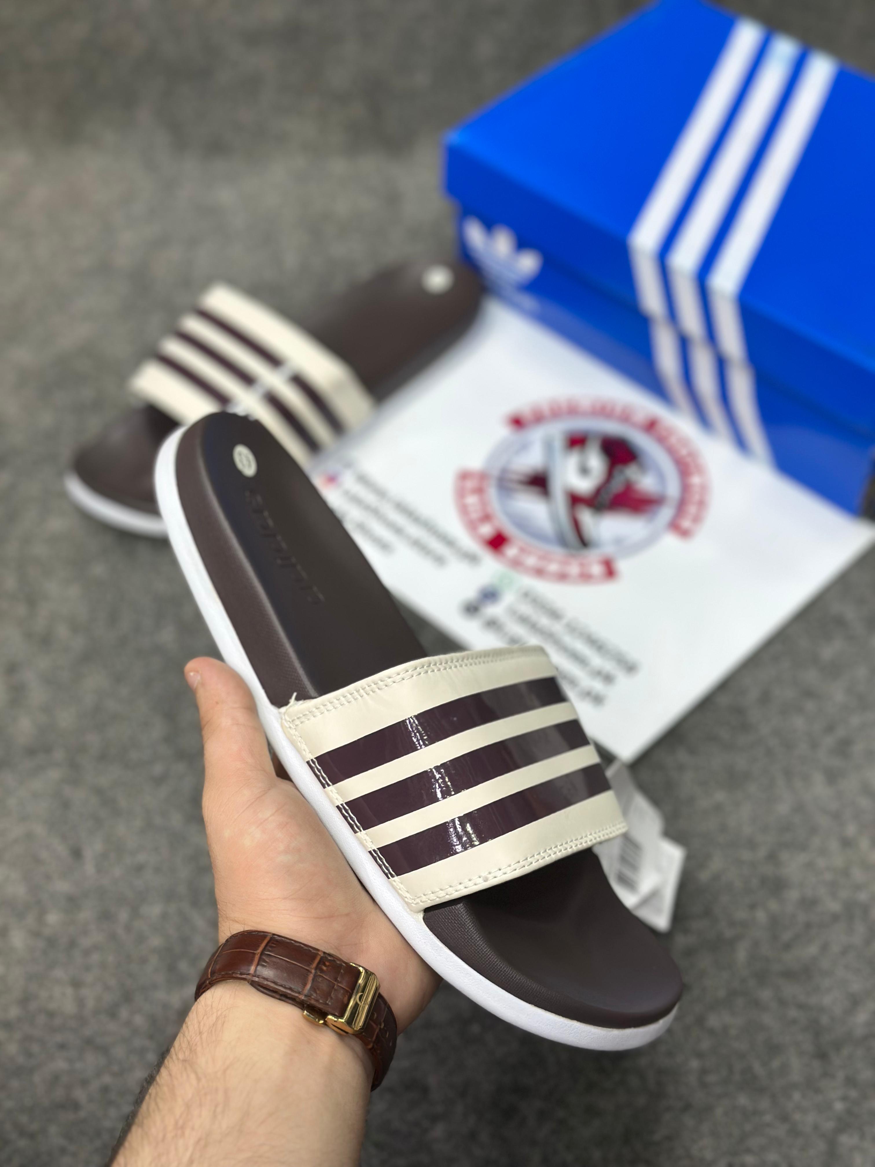 Adidas Comfort slides - 8006