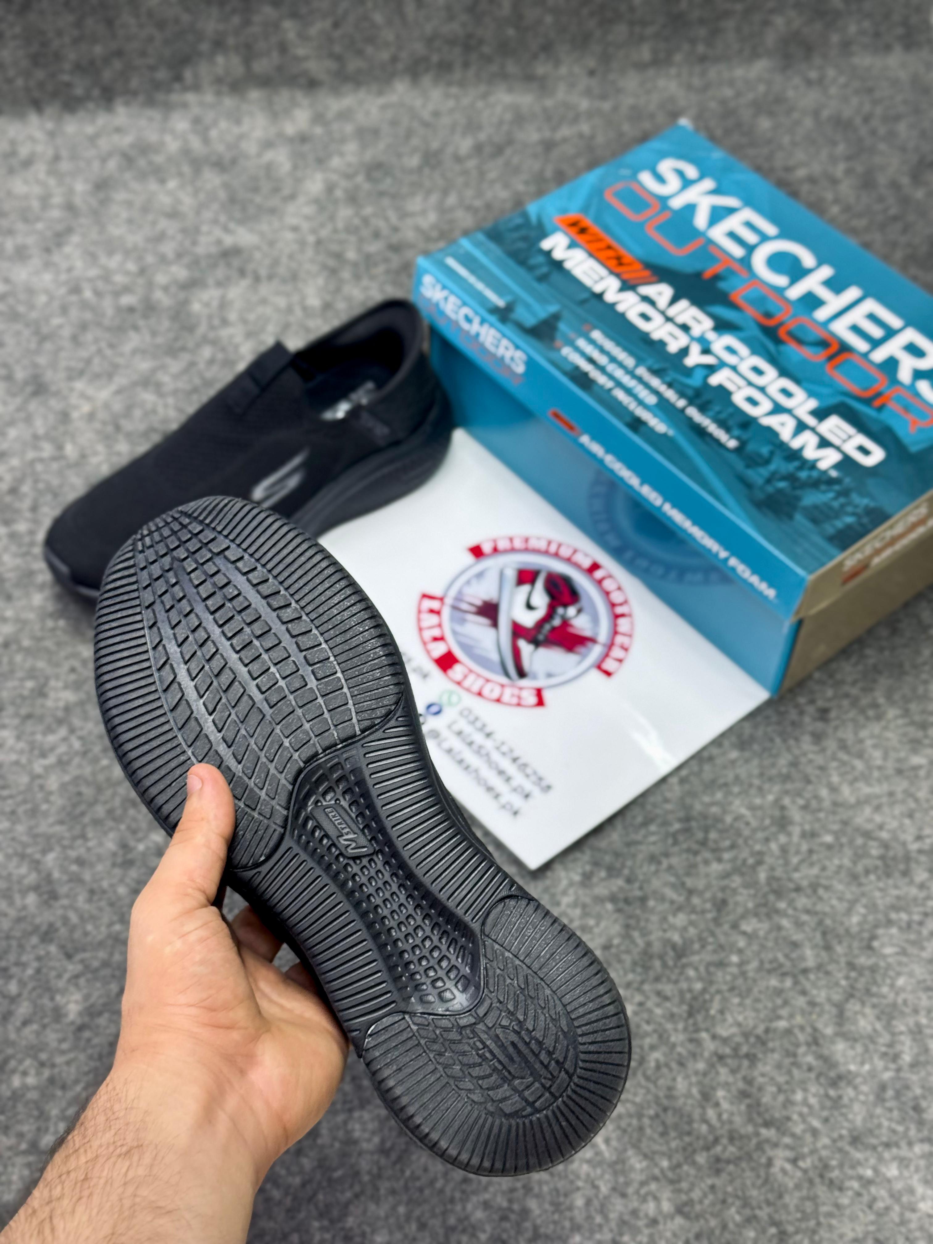 Skechers Slip-ins: Max Cushioning Full Black Comfort & Air-Cooled Cushioning | Best Walking