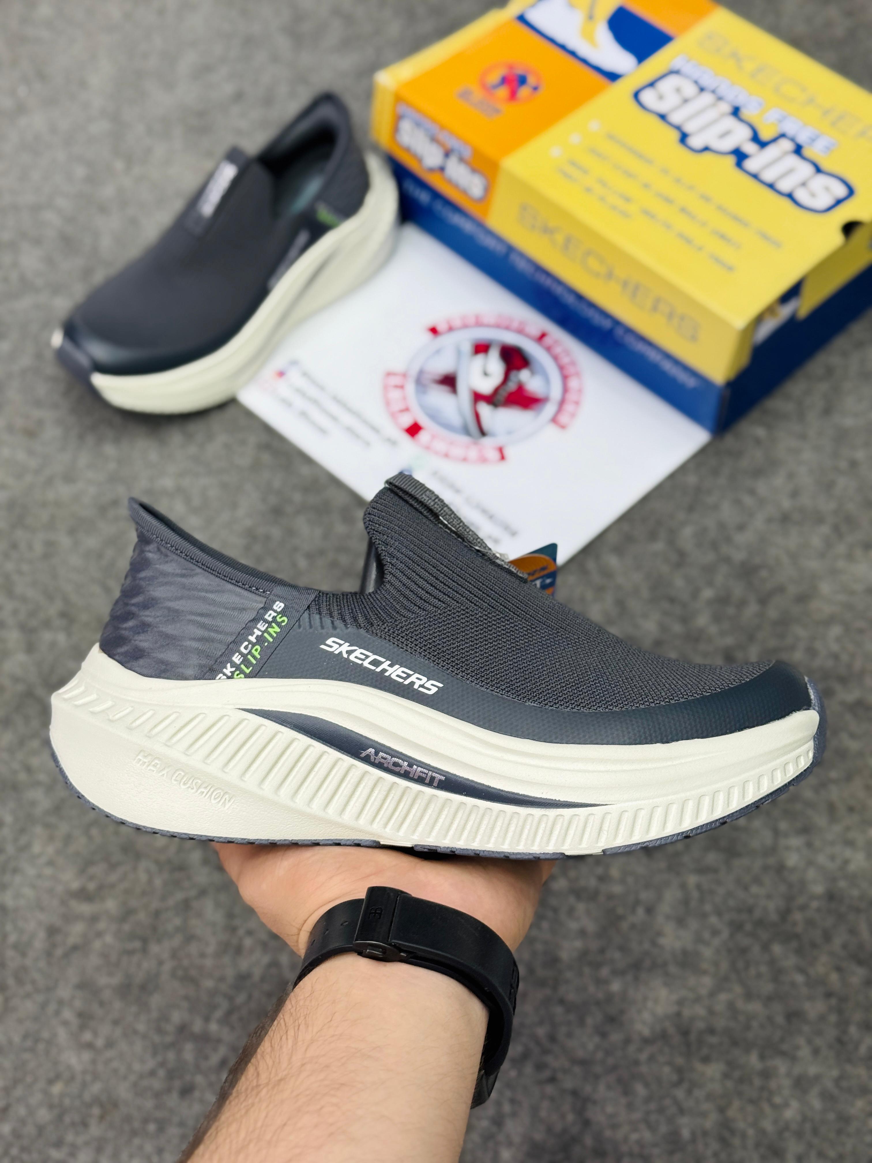 Skechers Max Cushion SlipOns – Free Delivery 785367