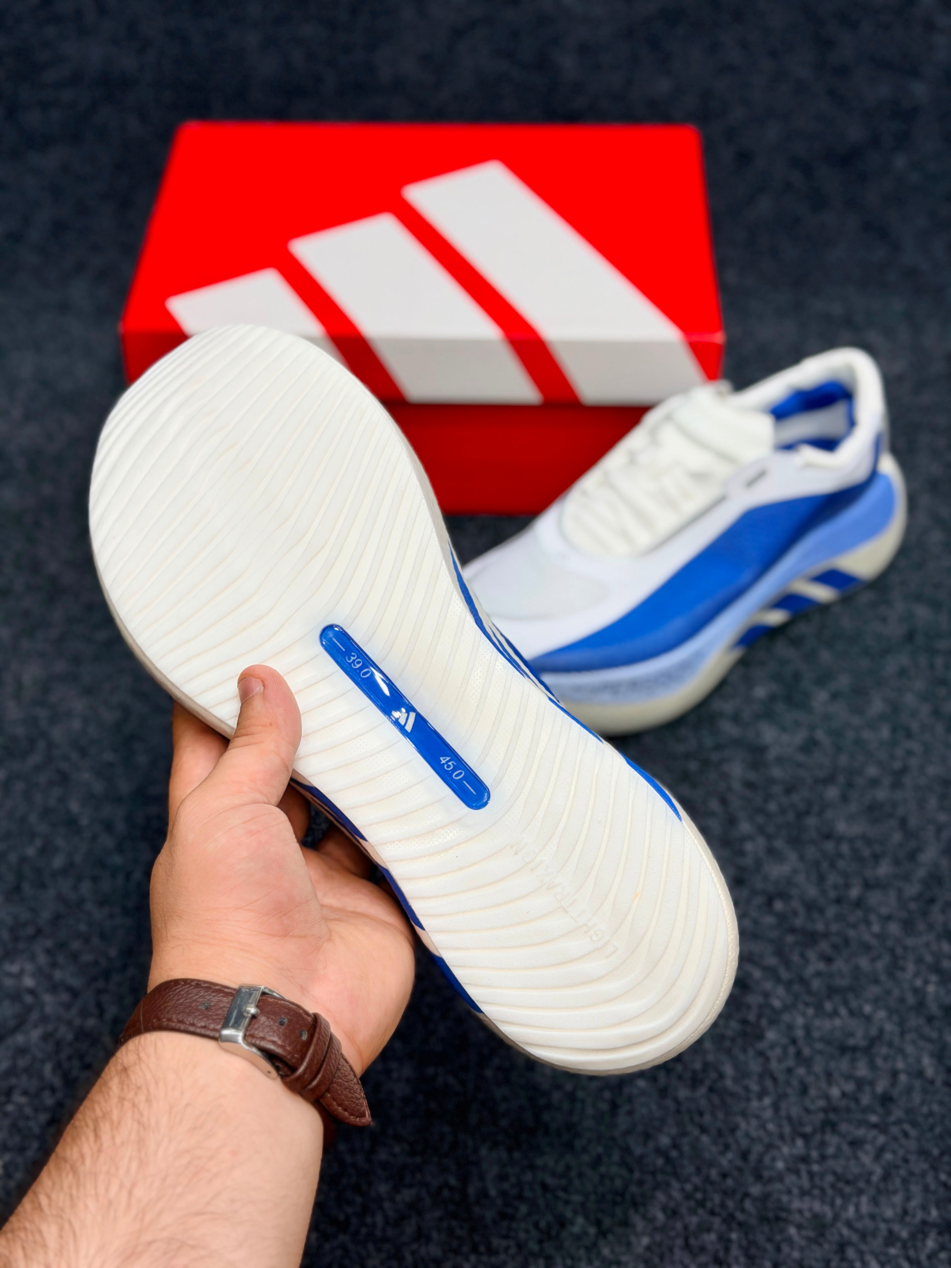 HYPERBOOST EDGE Running Shoes.Color: Royal Blue / White