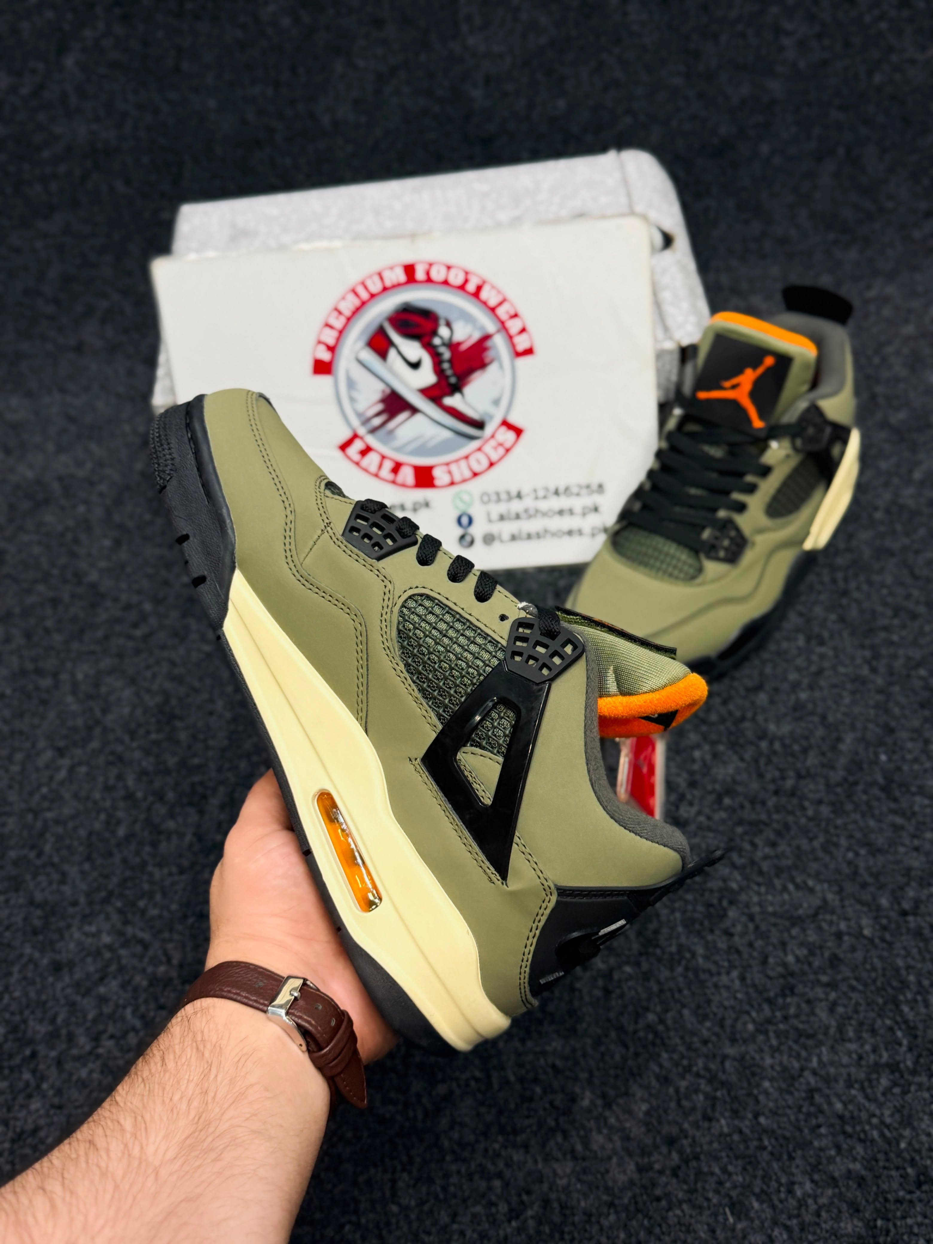 Air Jordan 4 Retro – Olive
Colour: Olive Green / Black / Sail