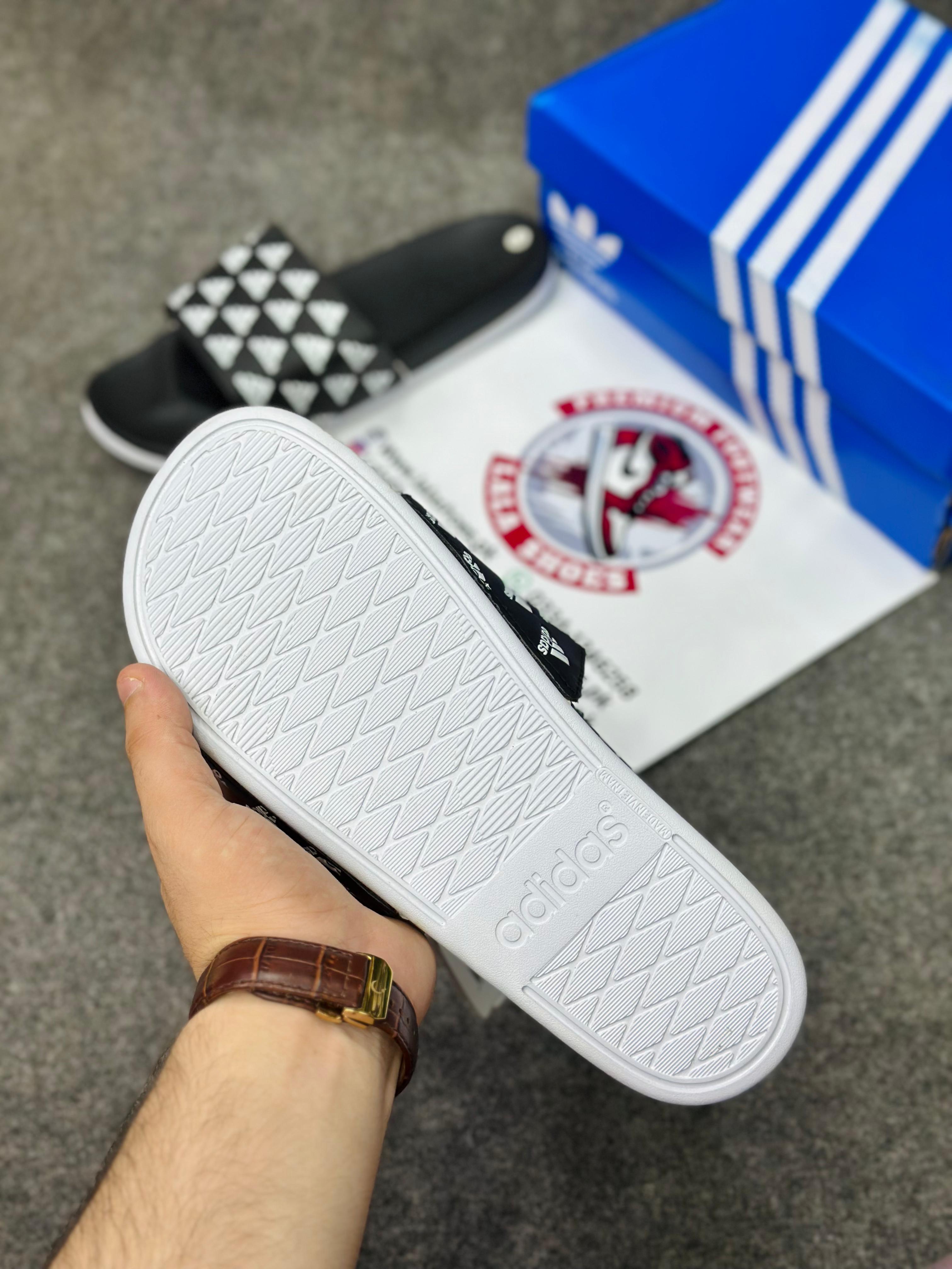 Adidas Flipflop slides