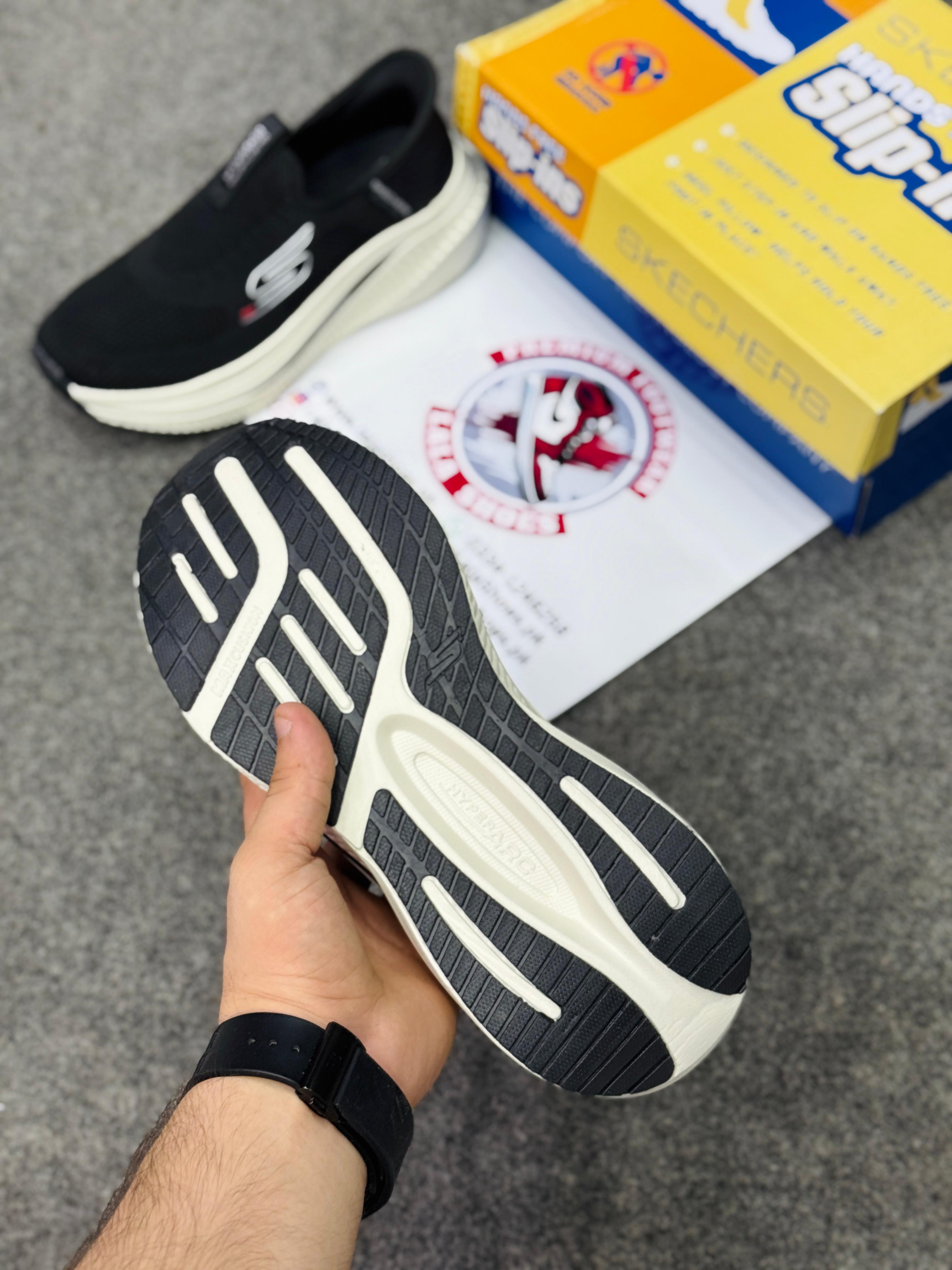 Skechers Max Cushion SlipOns – Free Delivery 785367