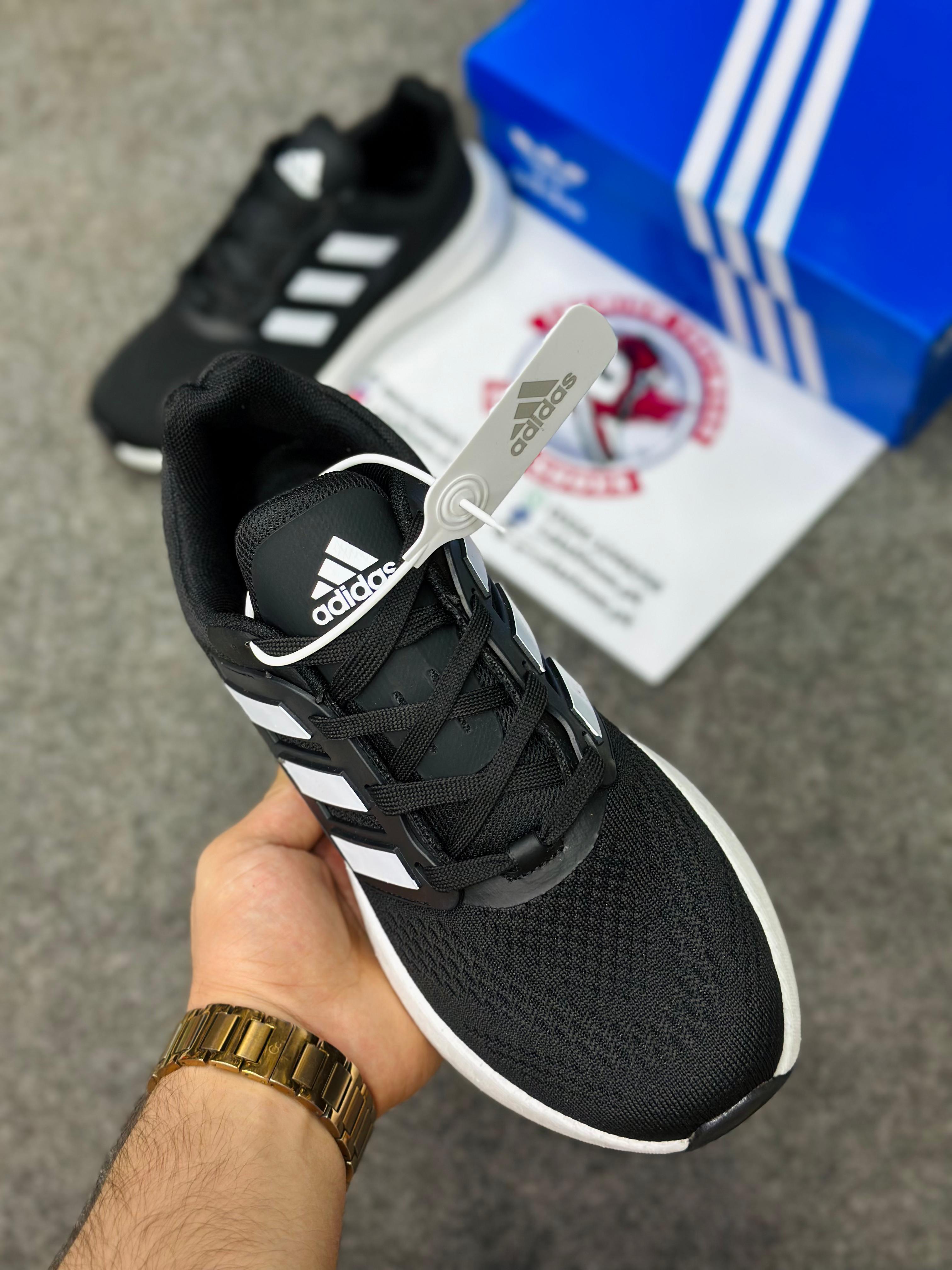 Adidas Ultra Boost 002214 - Lightweight &amp; Best for Gym