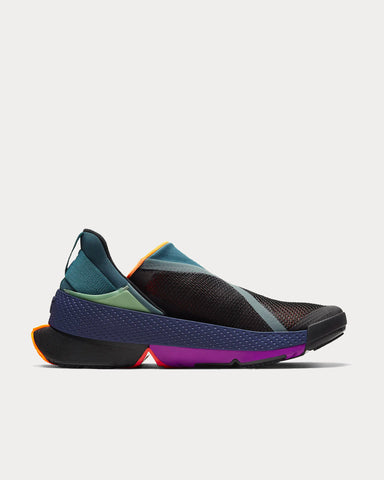 Nike Go FlyEase multi colour