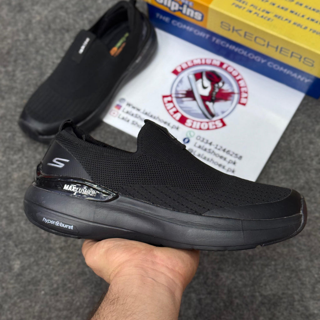 Skechers Slip-ins: Max Cushioning Hyper Burst Black 21456, Air-Cooled Memory Foam