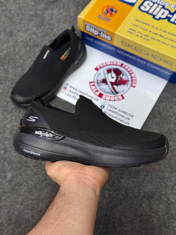 Skechers Slip-ins: Max Cushioning Hyper Burst Black 21456, Air-Cooled Memory Foam