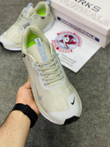 NKE - Infinity RN 4 GORE-TEX0 (Premium Batch 00217)