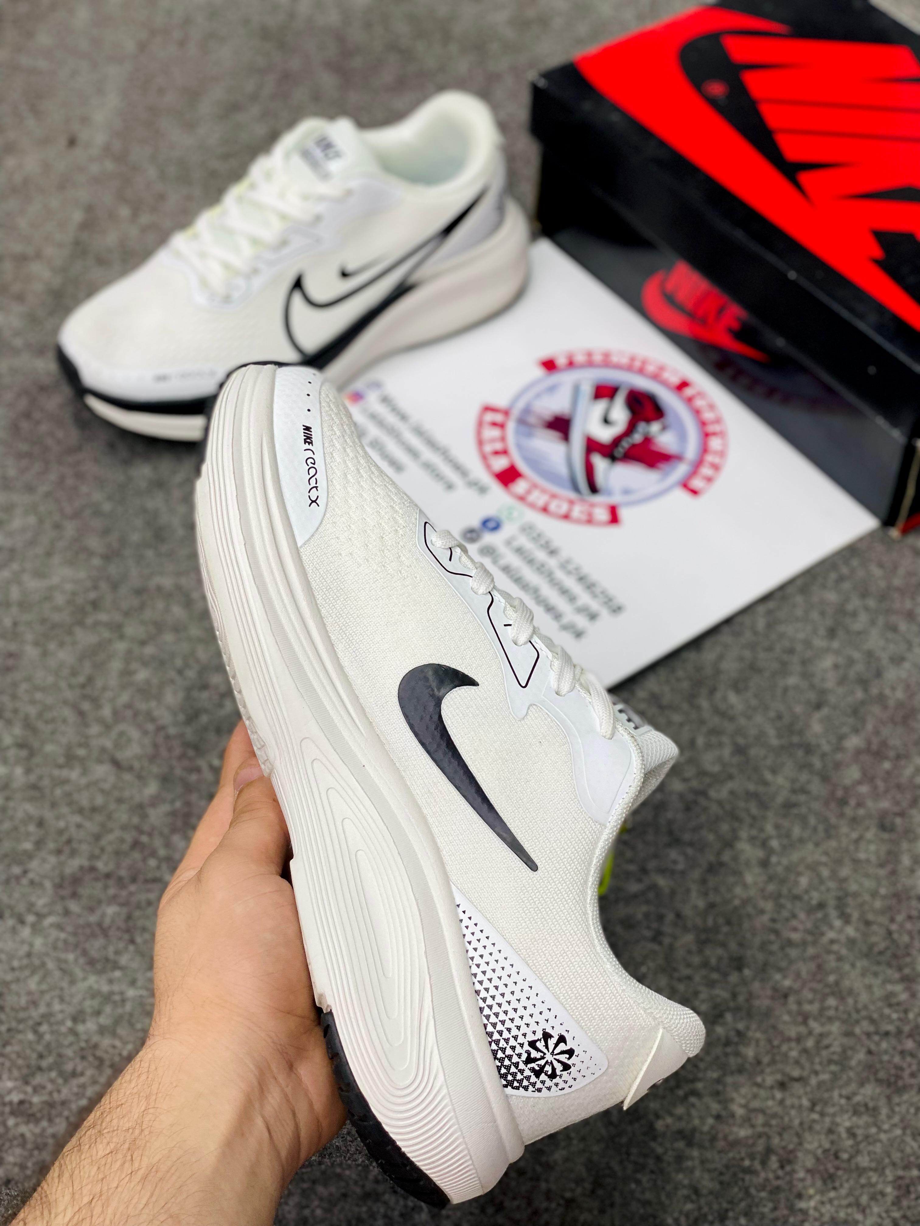 Nike Pagases in Pakistan - Lightweight - Running & Gym - 00239