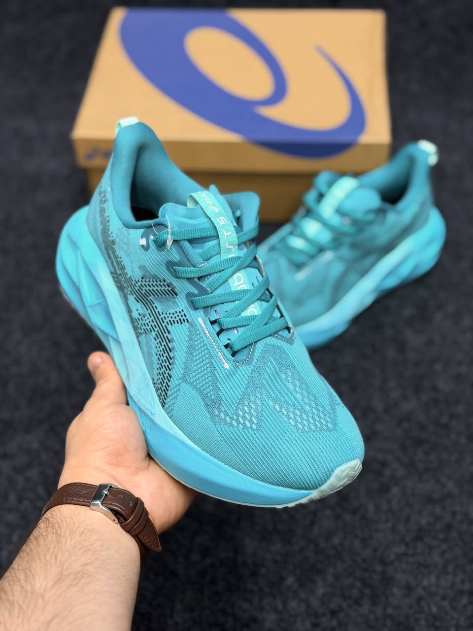 ASICS NOVABLAST 5 – Turquoise / Black