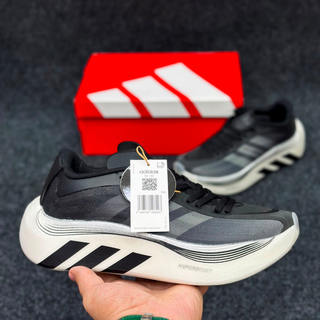 Adidas Hyperboost Euphoria LT
Colour: Core Black / Grey / Off White