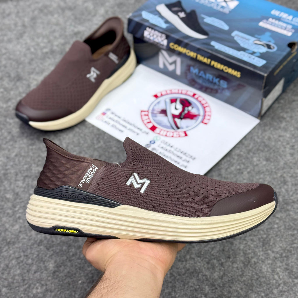 Skechers Slip-ins: Max Cushioning Hyper Burst 25489, Running Shoes in Pakistan