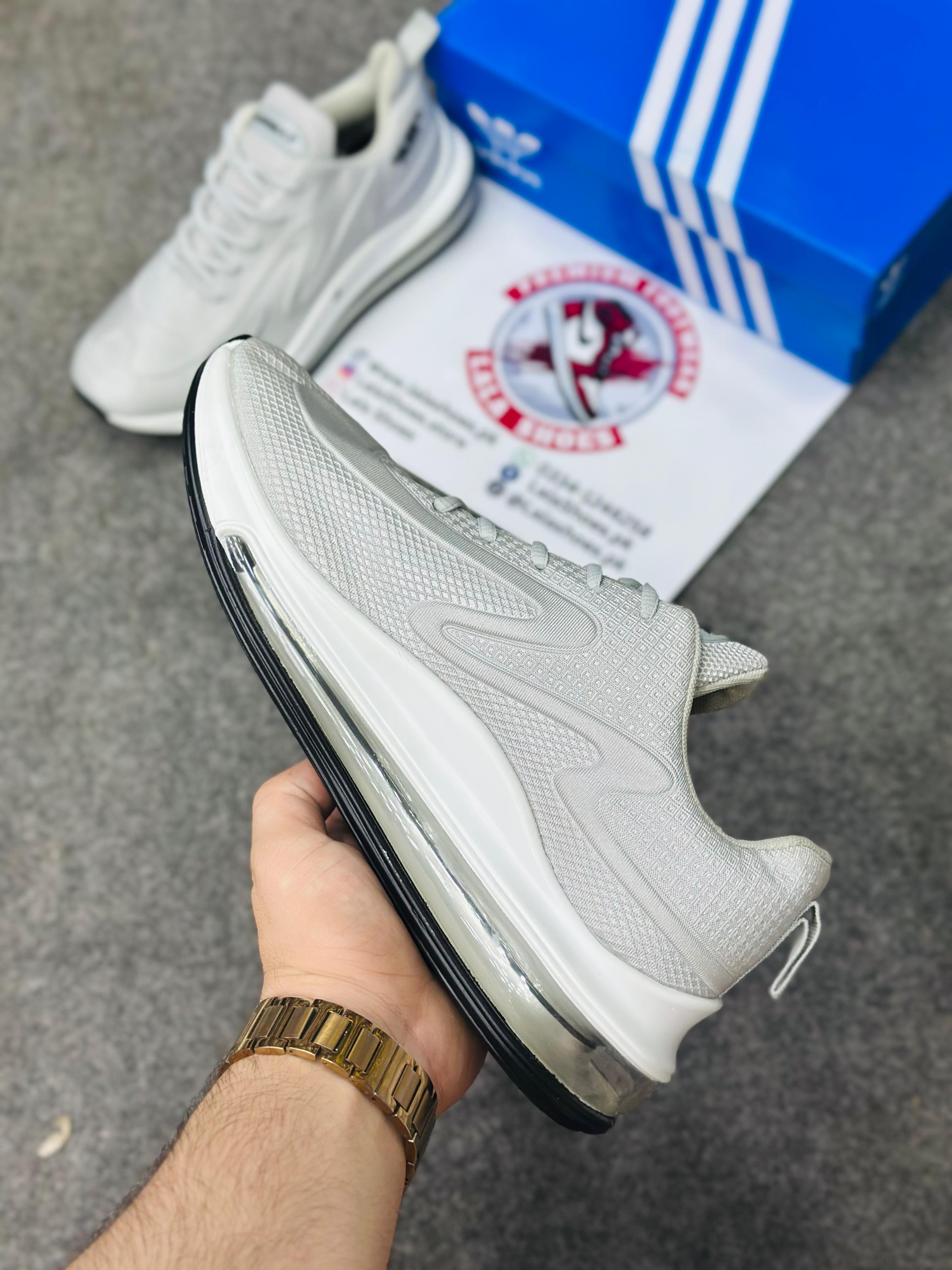 Nike Air Max 720 Grey