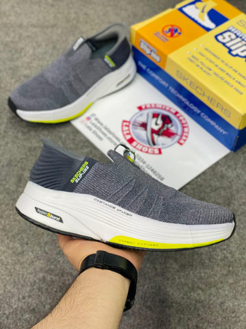 Skechers Hyper Burst® 032104 - Lightweight - Comfortable & Breathable