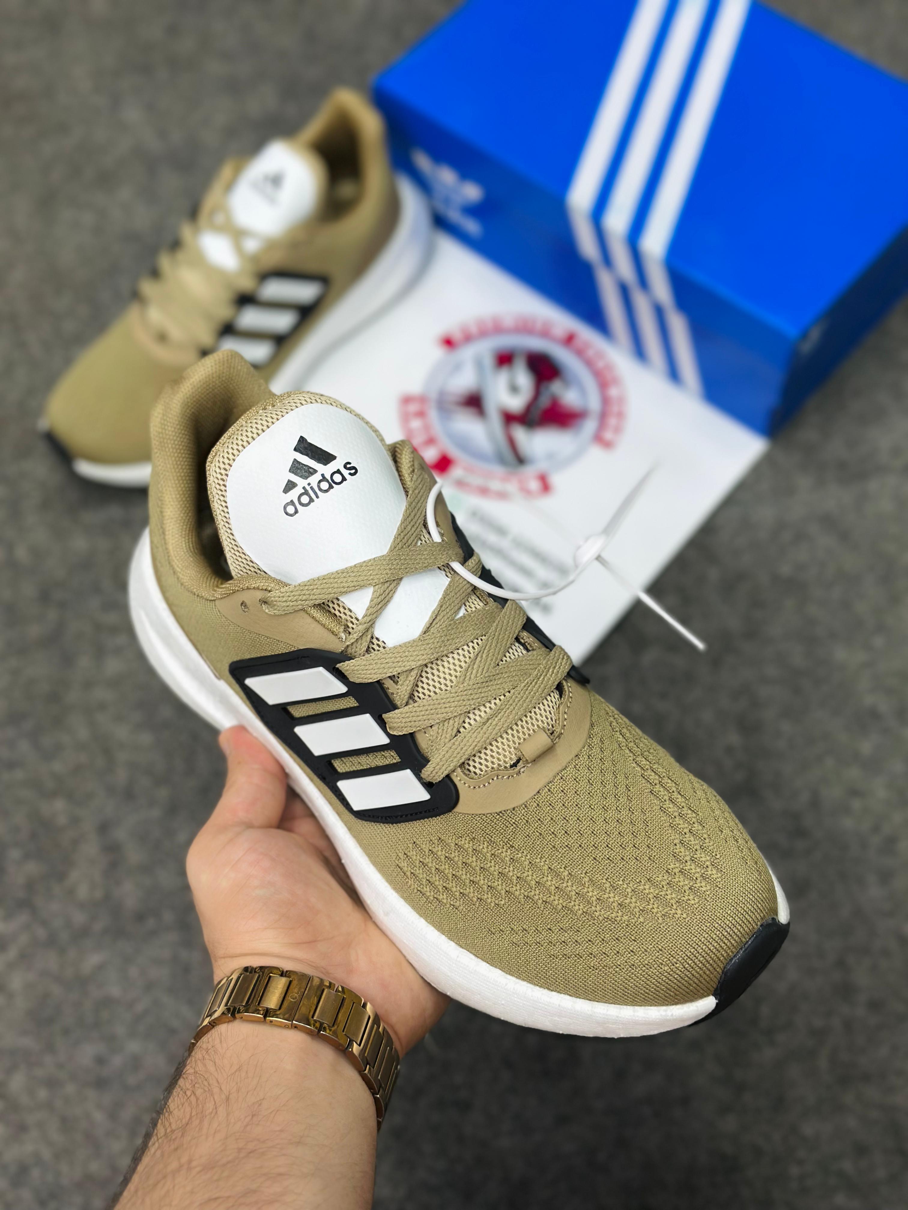 Adidas Ultra Boost 002216 - Lightweight &amp; Best for Gym