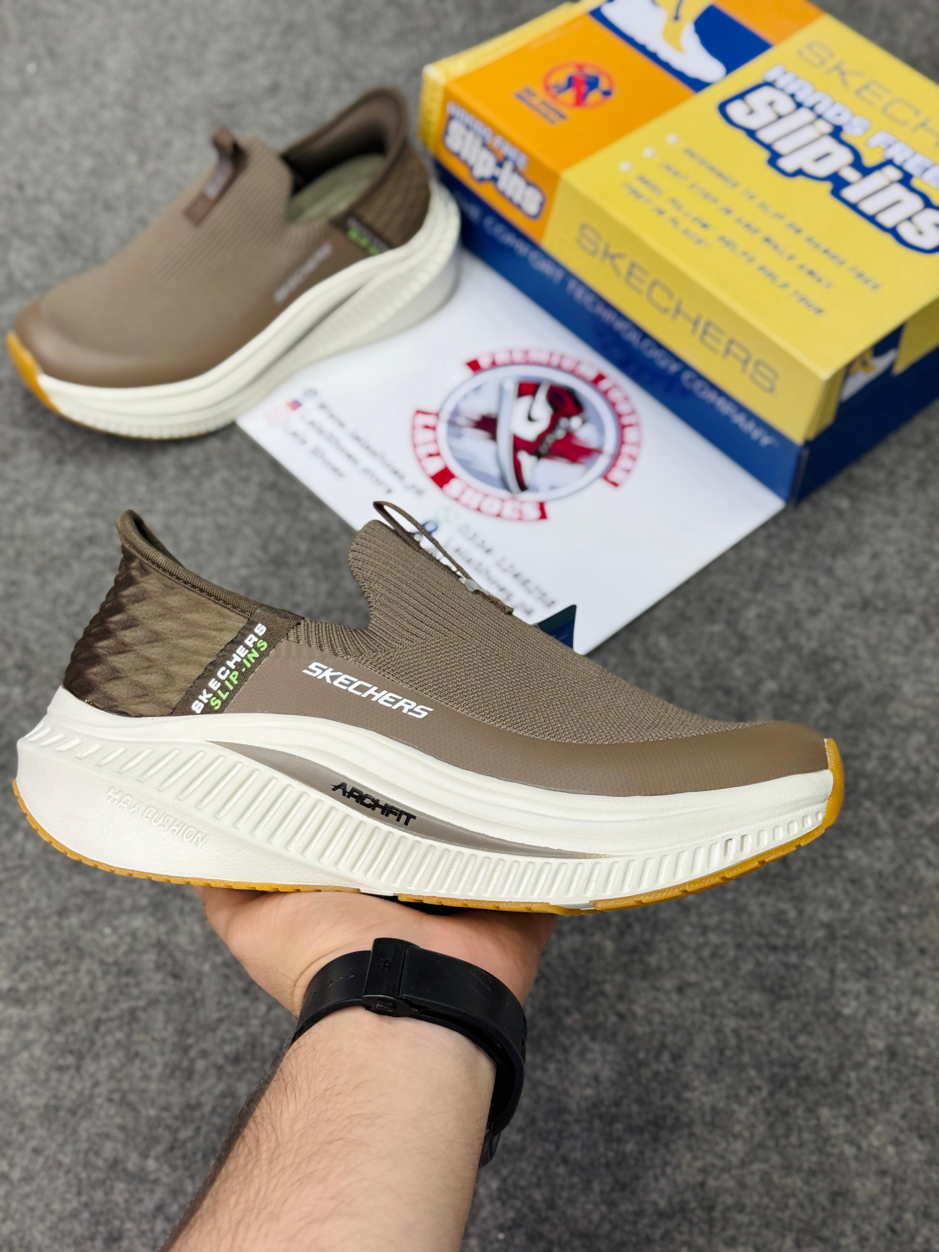 Skechers Max Cushion SlipOns – Free Delivery 785367