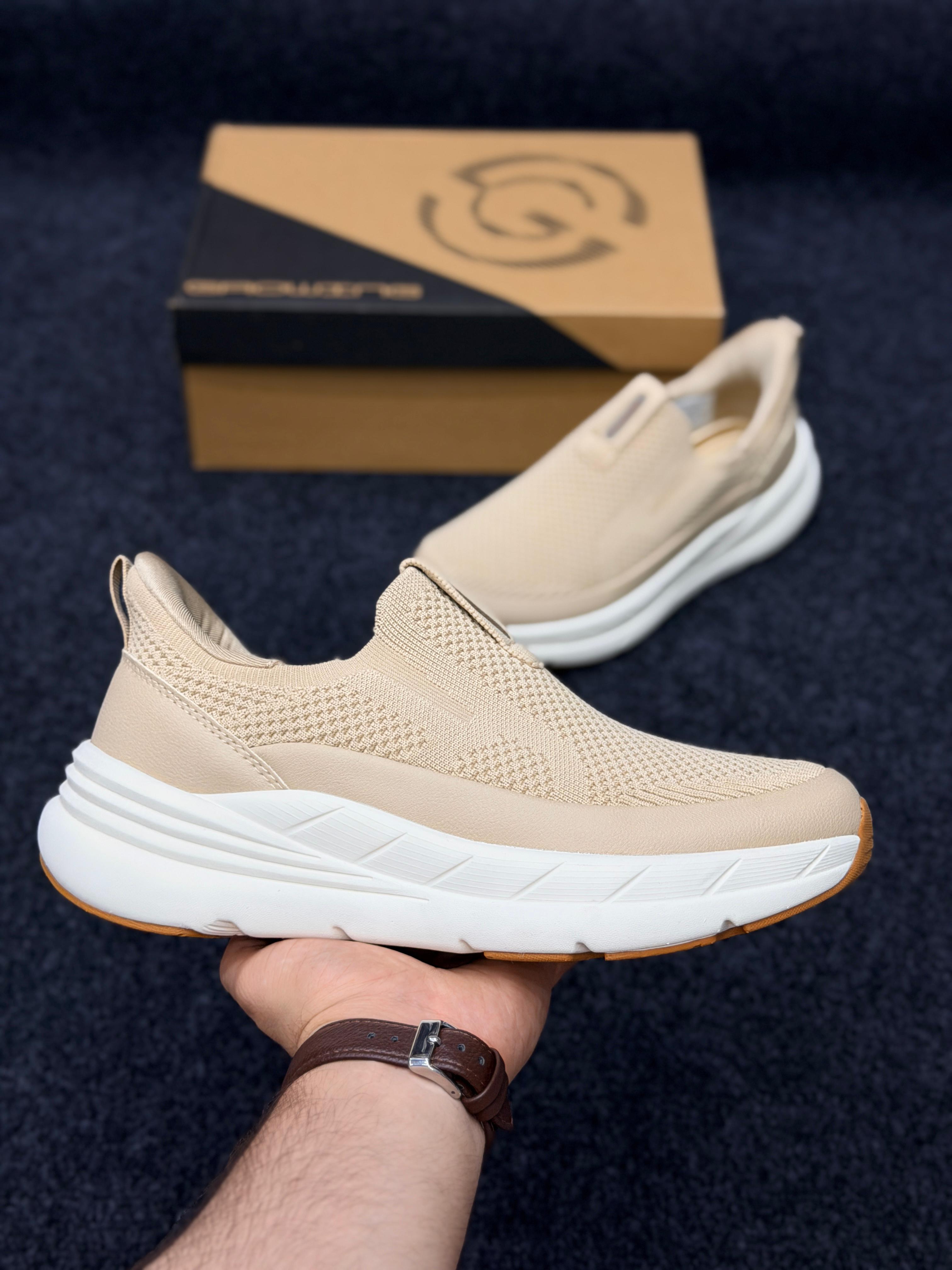 Sketchars hiper bust. Light khaki