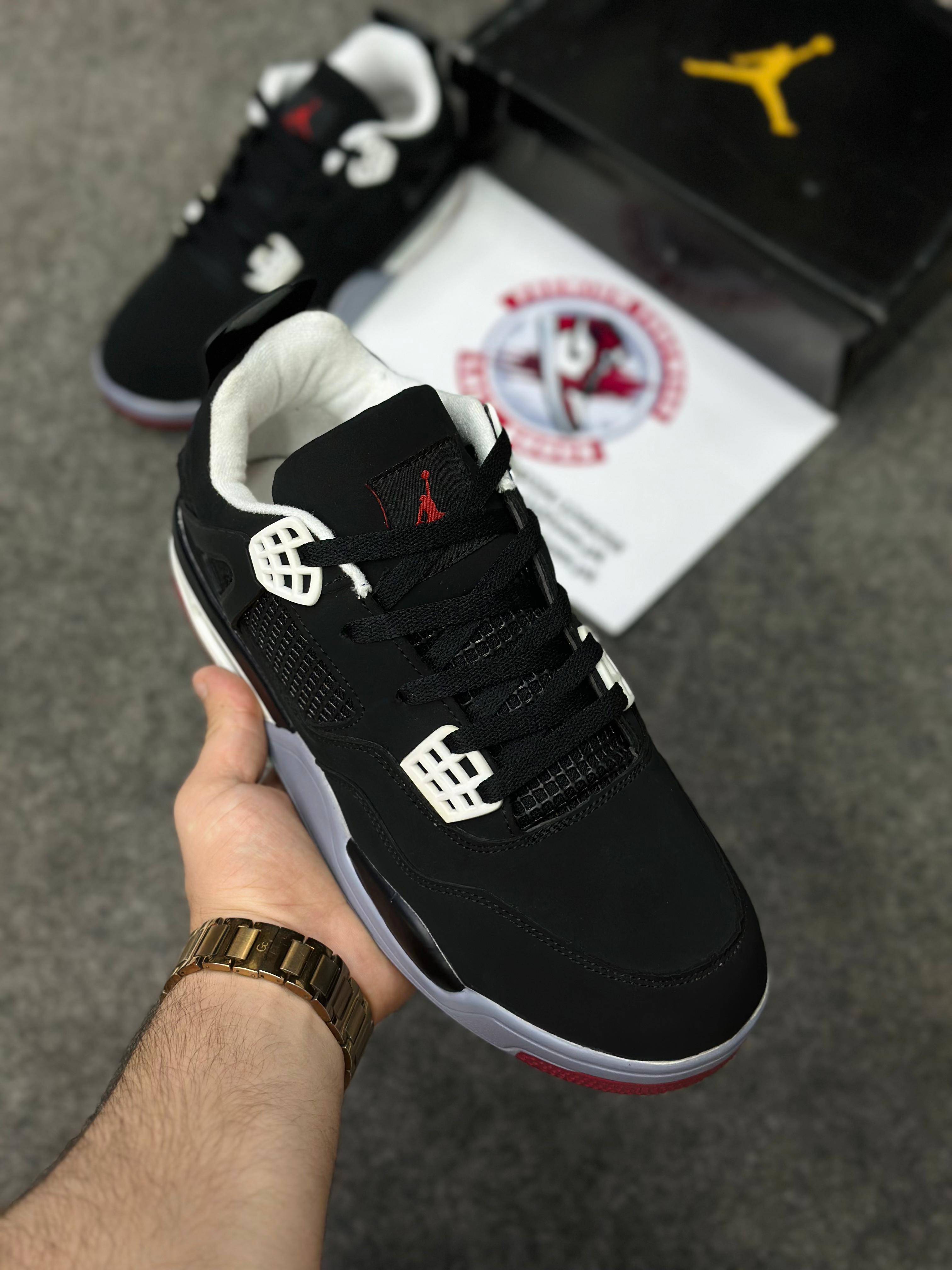 Air Jordan 4 Retro OG Bred