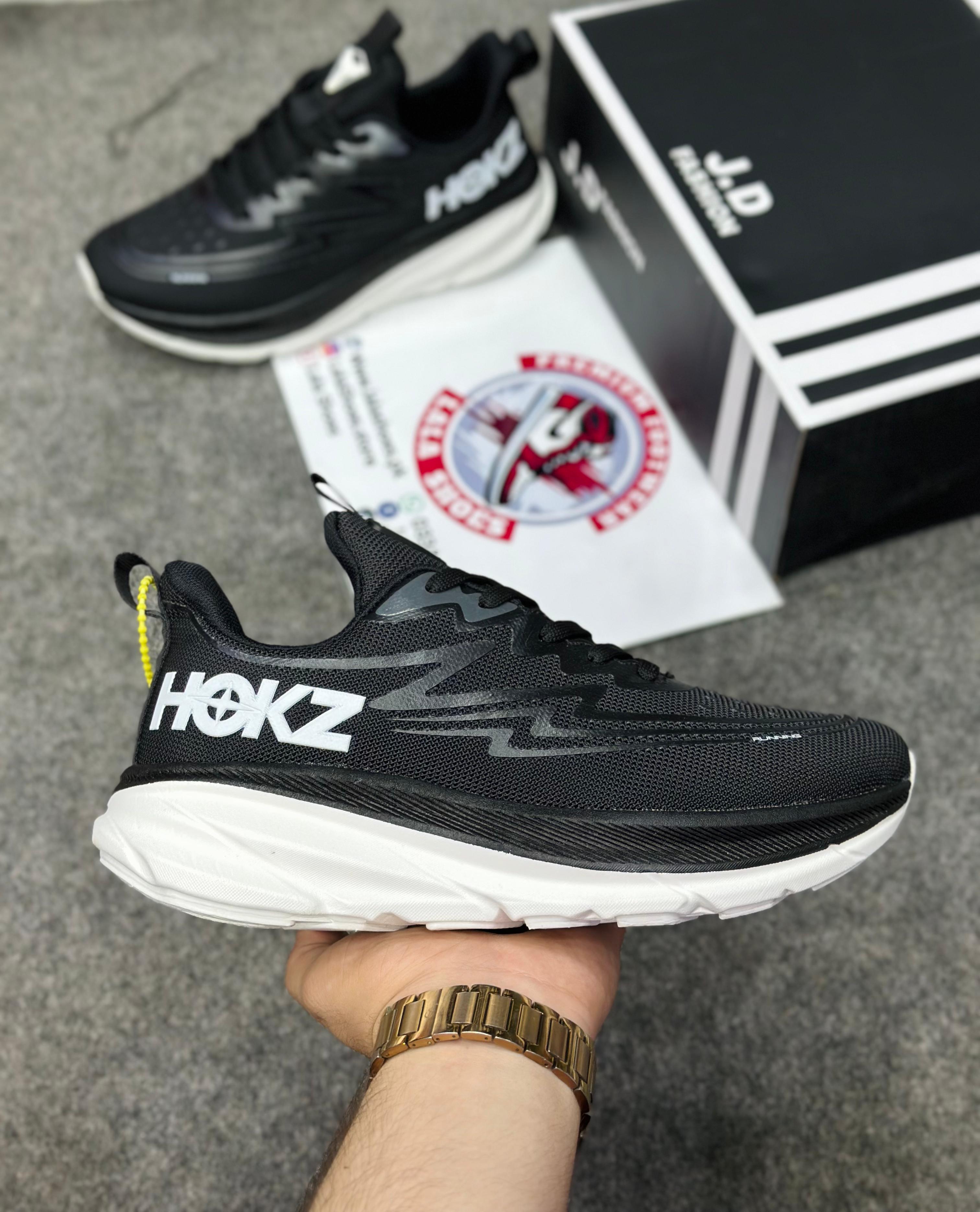 Hoka One One Mens Trainers - 2002