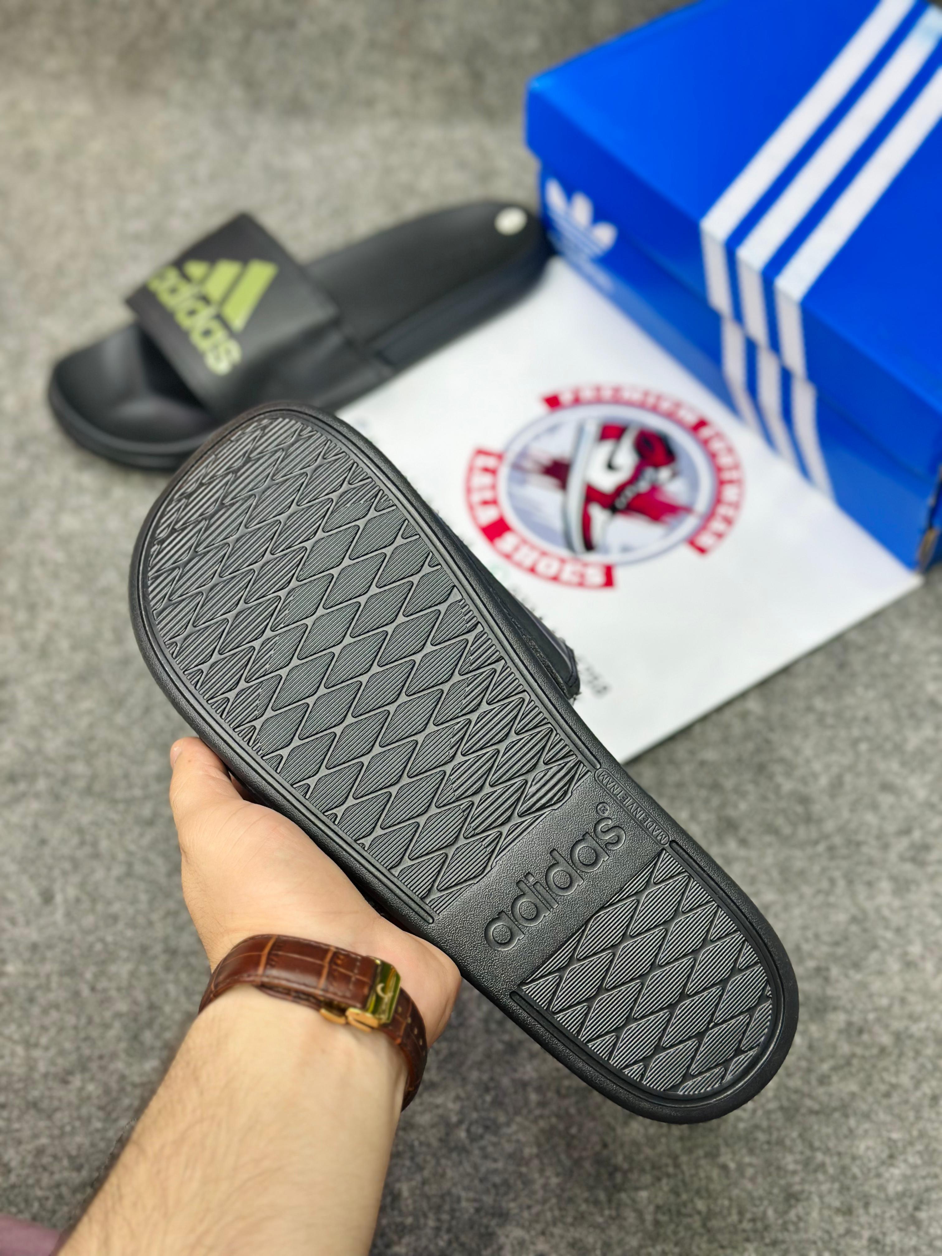 Adidas Flipflop slides
