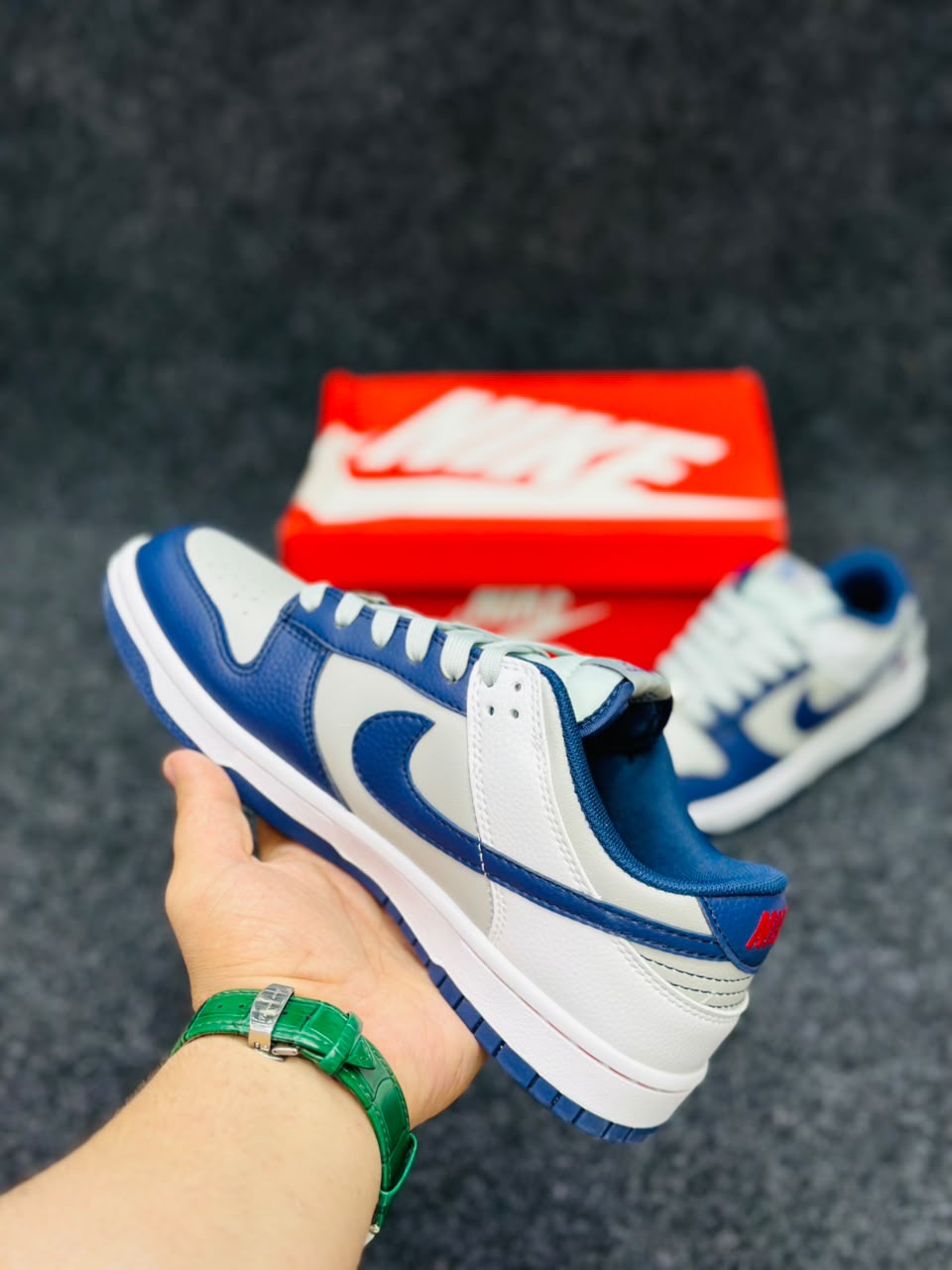 *Nike Dunk Low "Brooklyn Nets" - White / Wolf Grey / Game Royal*