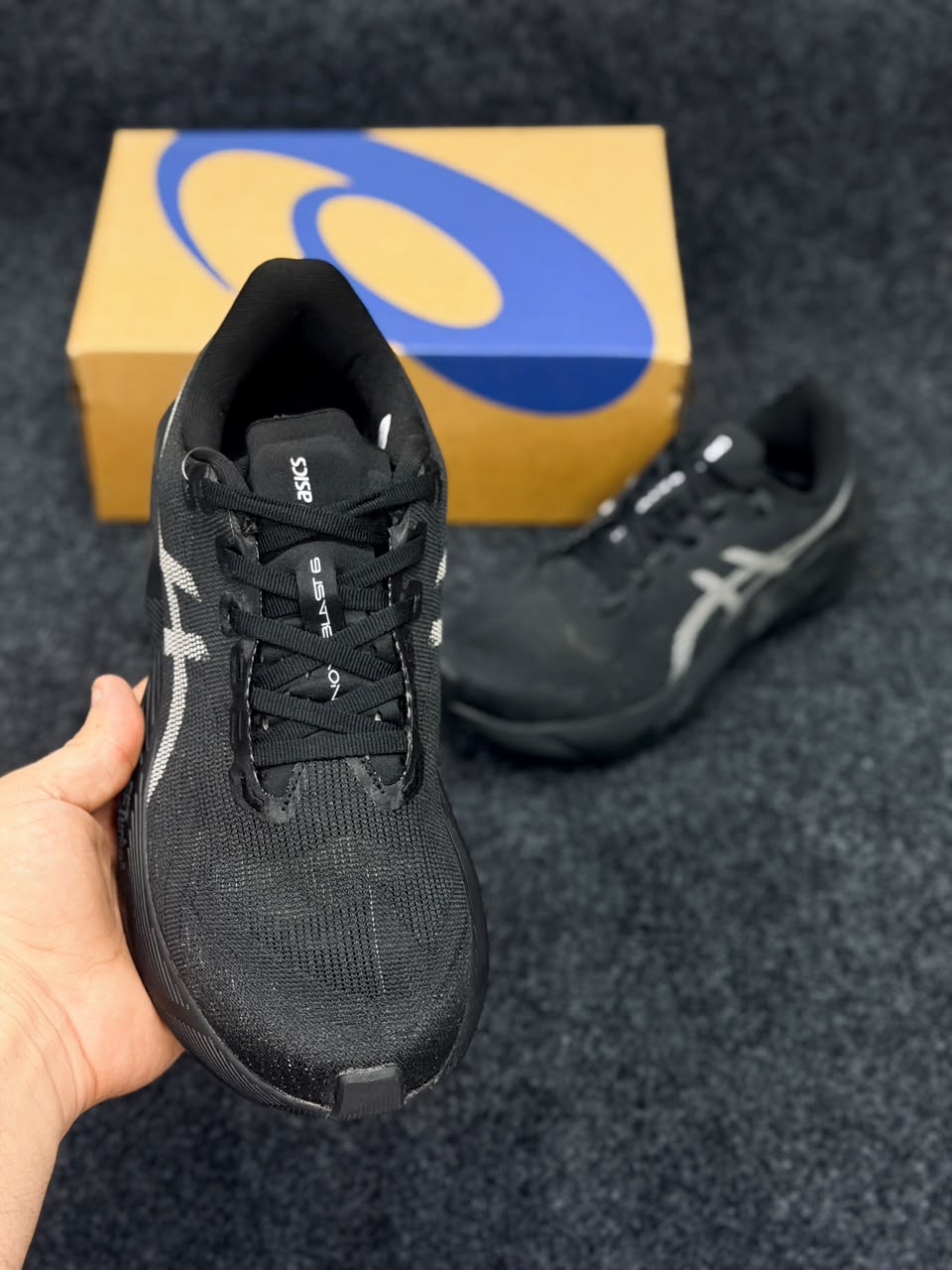 ASICS NOVABLAST 6.full black grey