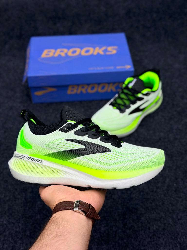 Brooks Glycerin 23 – White / Green Gecko