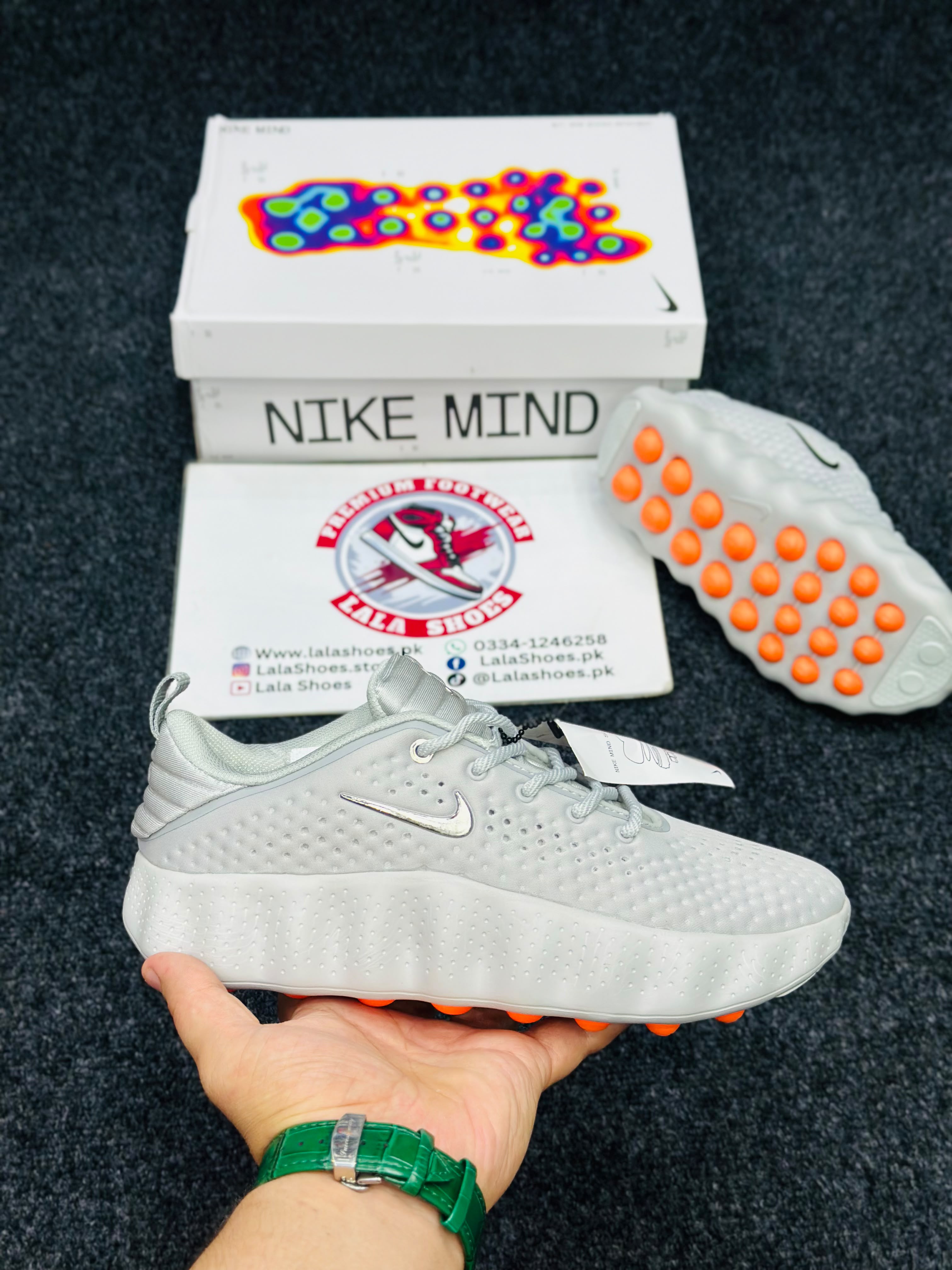 Nike Mind Classic Running Shoes – Light Grey