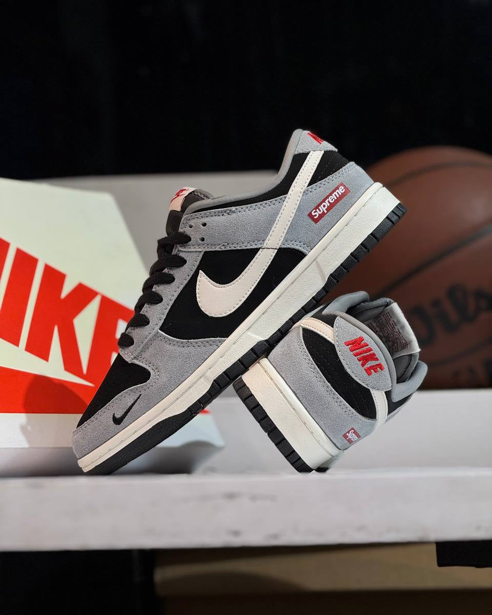 Nike sb dunks supreme grey black