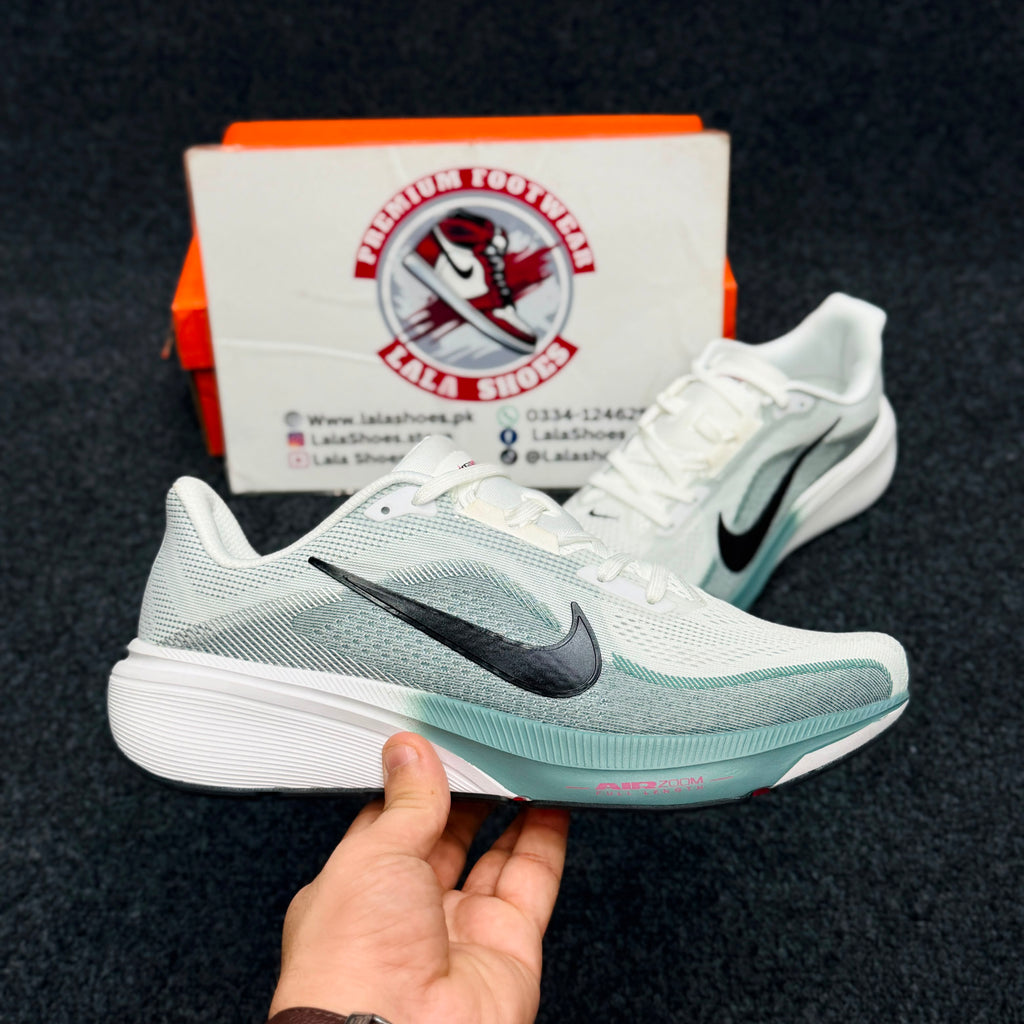 Nike Air Zoom Pegasus42
Color: White / Mint Green / Black