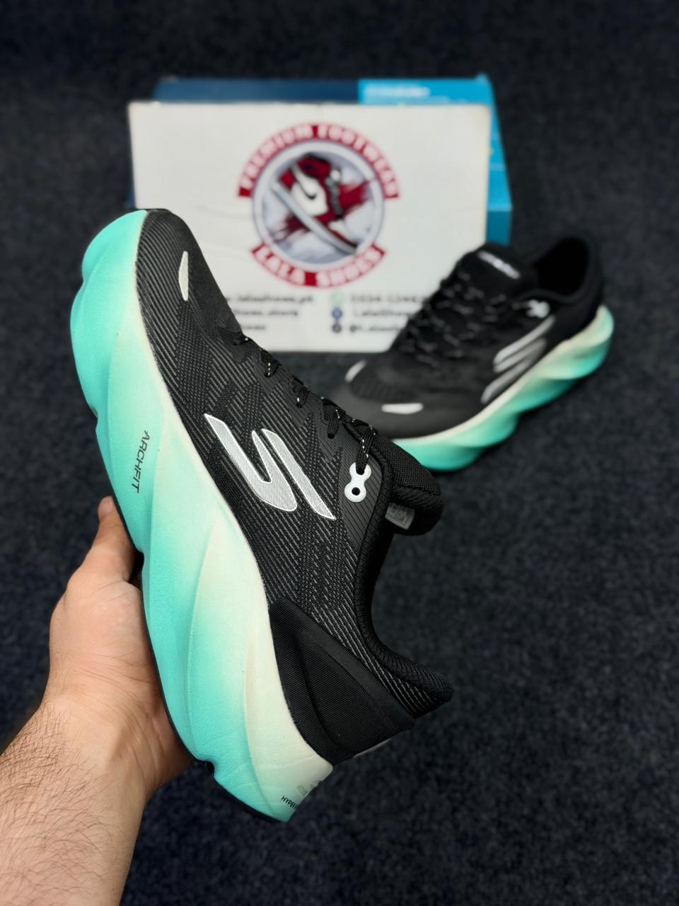 Skechers GO RUN Hyper Burst ICE - SKCH00121