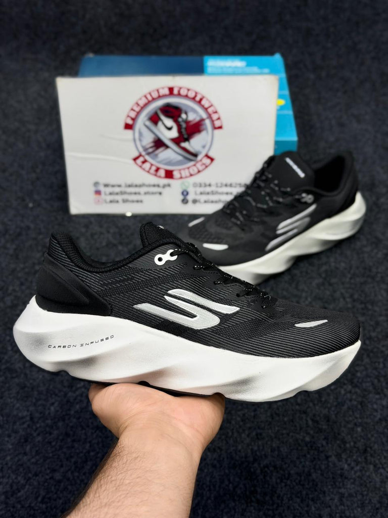 Skechers GO RUN Hyper Burst ICE - SKCH00124